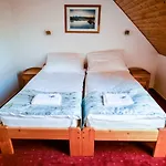 Gyorfi Apartmanhaz Apartment