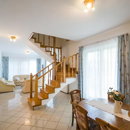 Gyorfi Apartmanhaz * Zamárdi