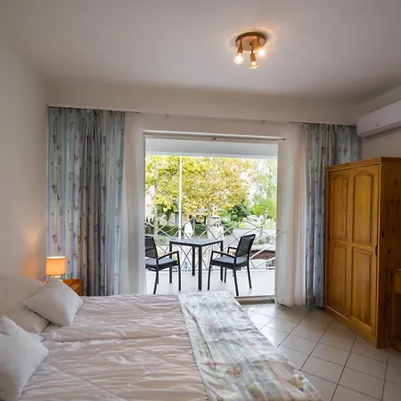 Gyorfi Apartmanhaz *