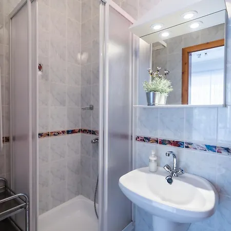 Gyorfi Apartmanhaz Zamárdi