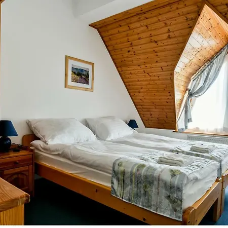 Apartment Gyorfi Apartmanhaz Zamárdi