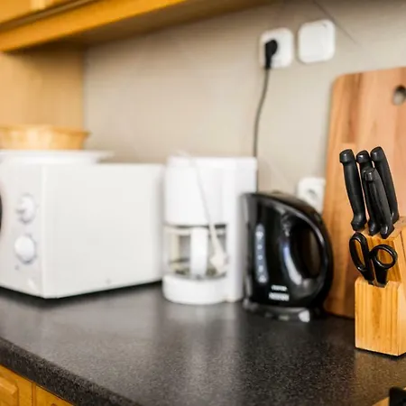 Апартаменты Gyorfi Apartmanhaz *