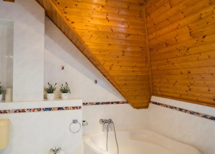 Gyorfi Apartmanhaz * Zamárdi