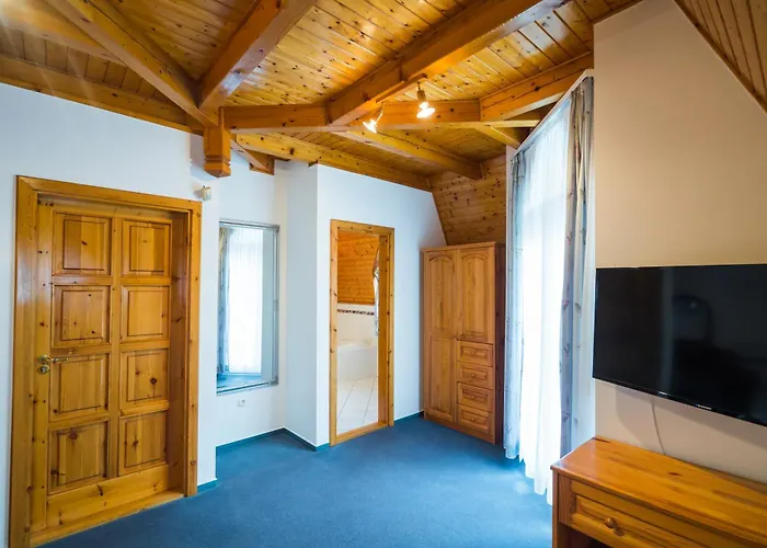 Apartment Gyorfi Apartmanhaz