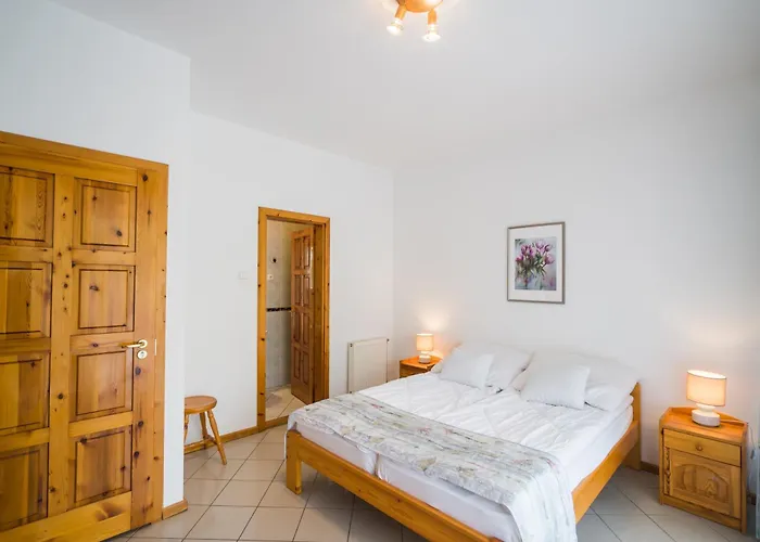 Gyorfi Apartmanhaz *