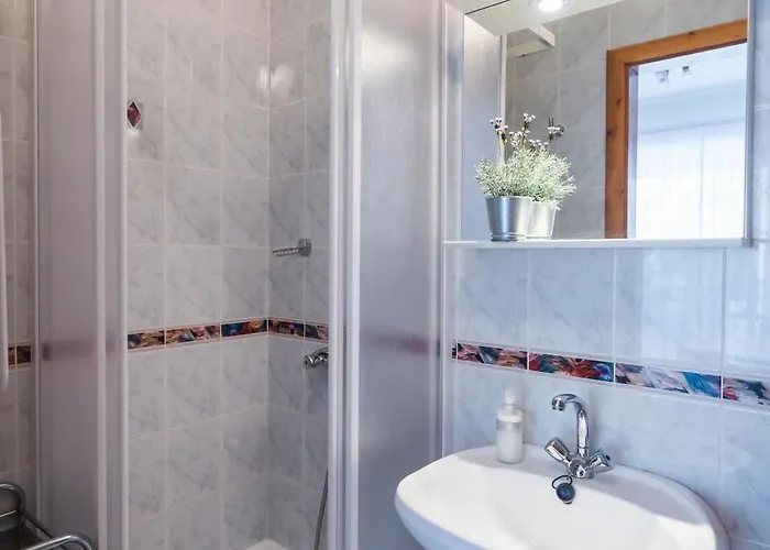 Gyorfi Apartmanhaz Zamardi