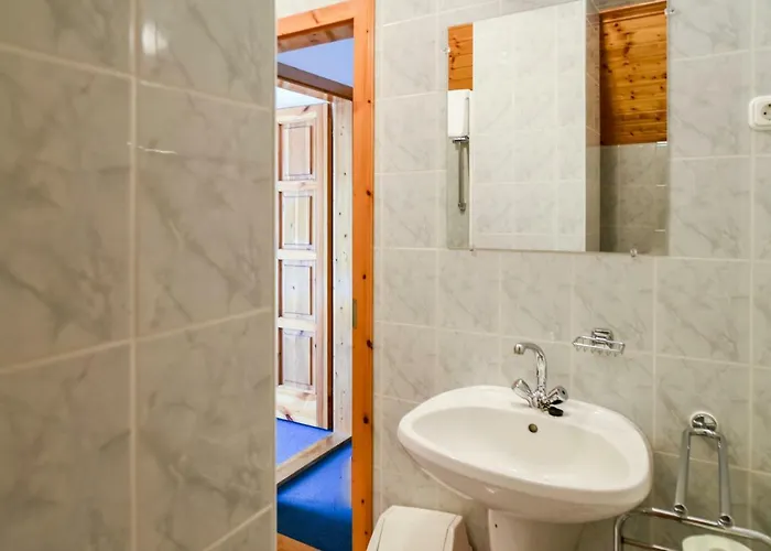 Gyorfi Apartmanhaz Zamardi