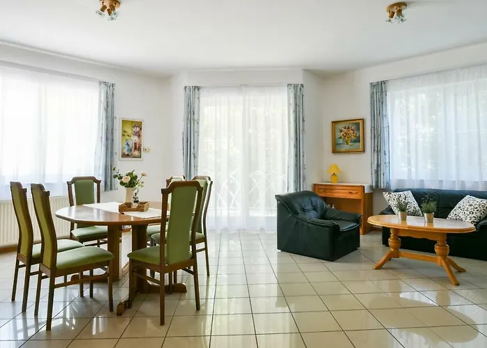 Gyorfi Apartmanhaz * Zamárdi