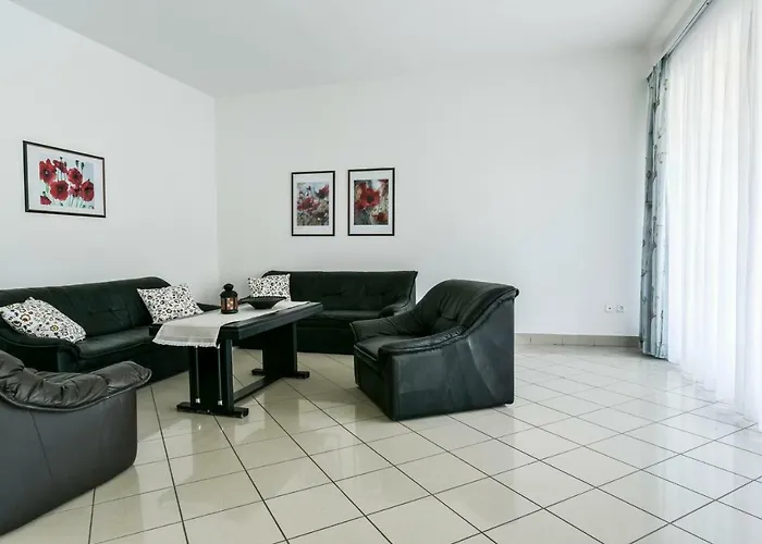 Apartament Gyorfi Apartmanhaz *